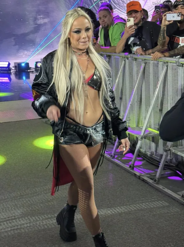 Liv Morgan photo 12 of 1800