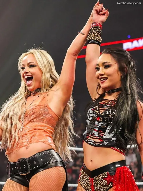 Liv Morgan photo 3 of 1800