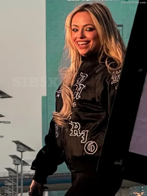 Liv Morgan photo 9 of 1800
