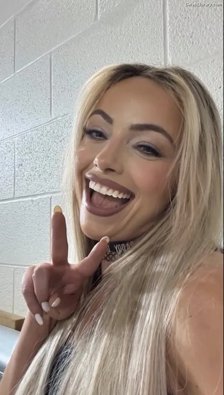 Liv Morgan photo 17 of 1800