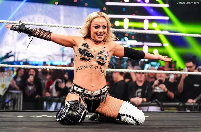Liv Morgan photo 5 of 1800