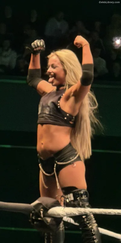 Liv Morgan photo 18 of 1800