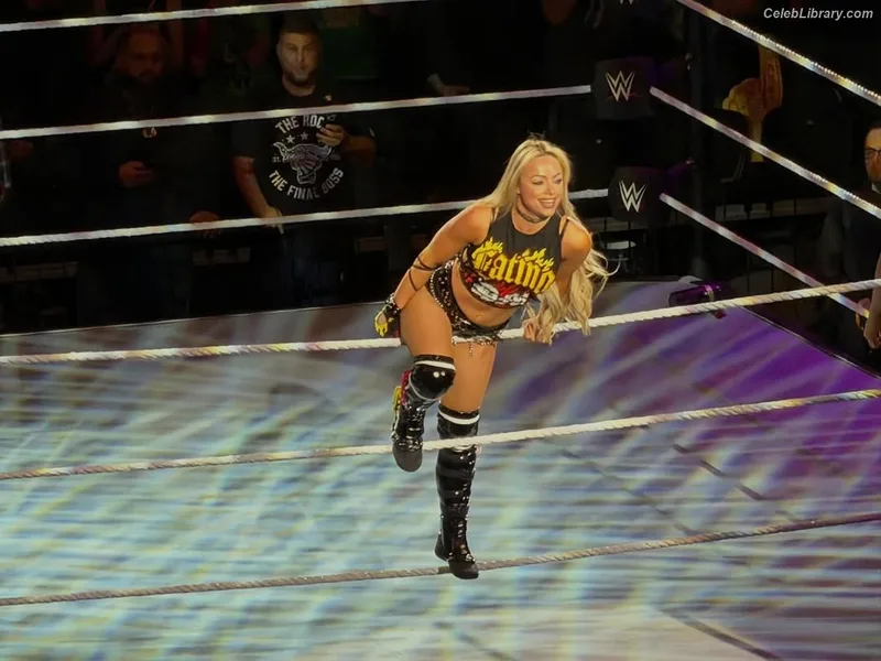 Liv Morgan photo 19 of 1800