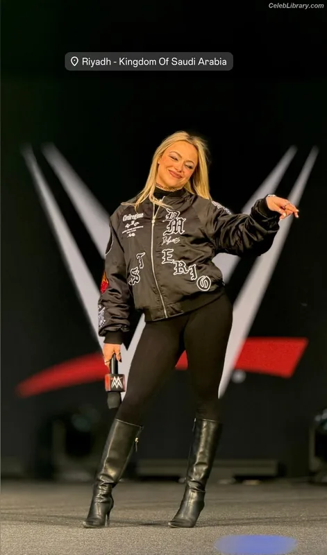 Liv Morgan photo 24 of 1800