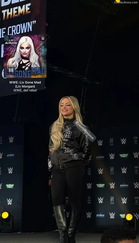 Liv Morgan photo 4 of 1800