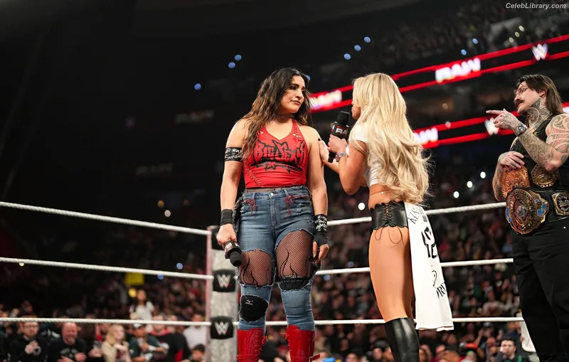 Liv Morgan photo 21 of 1800