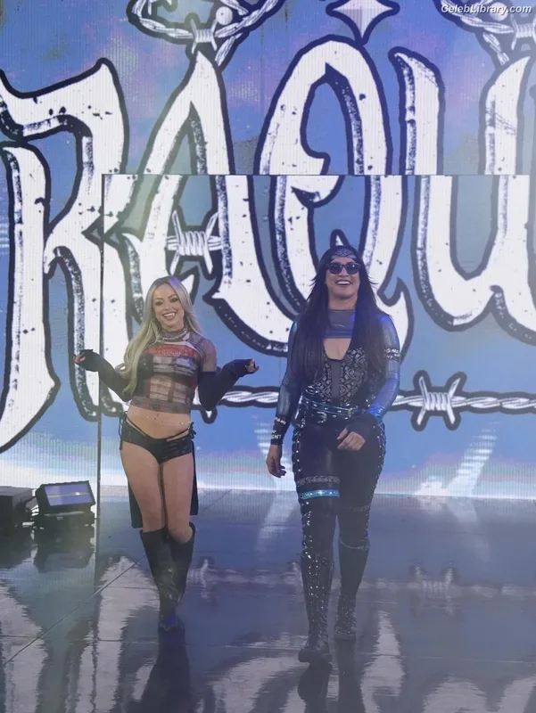 Liv Morgan photo 10 of 1800