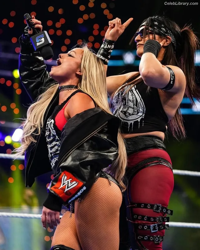 Liv Morgan photo 14 of 1800