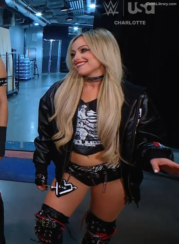 Liv Morgan photo 18 of 1800
