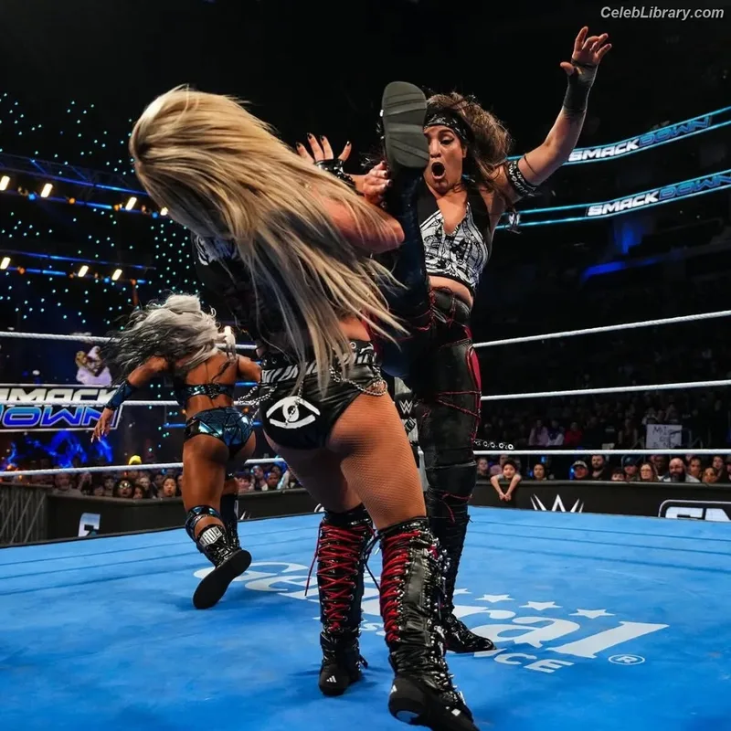 Liv Morgan photo 19 of 1800