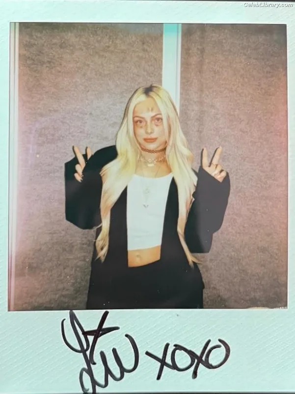 Liv Morgan photo 18 of 1800