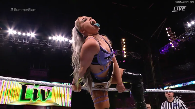 Liv Morgan photo 4 of 1800