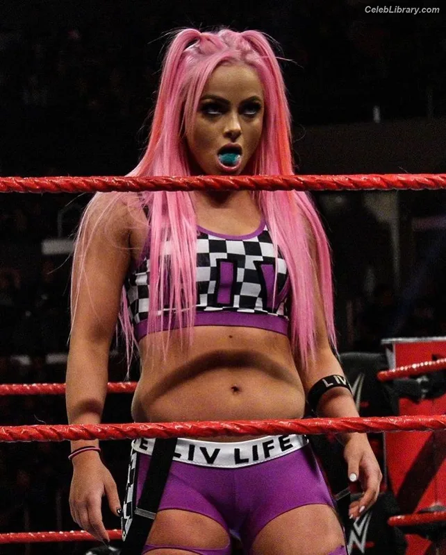 Liv Morgan photo 8 of 1800