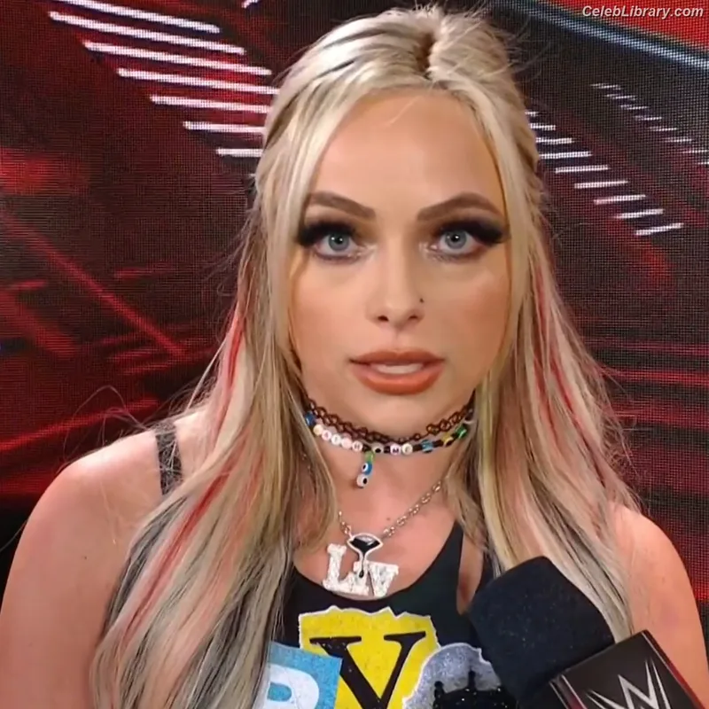 Liv Morgan photo 15 of 1800