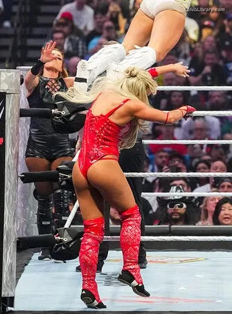 Liv Morgan photo 4 of 1800