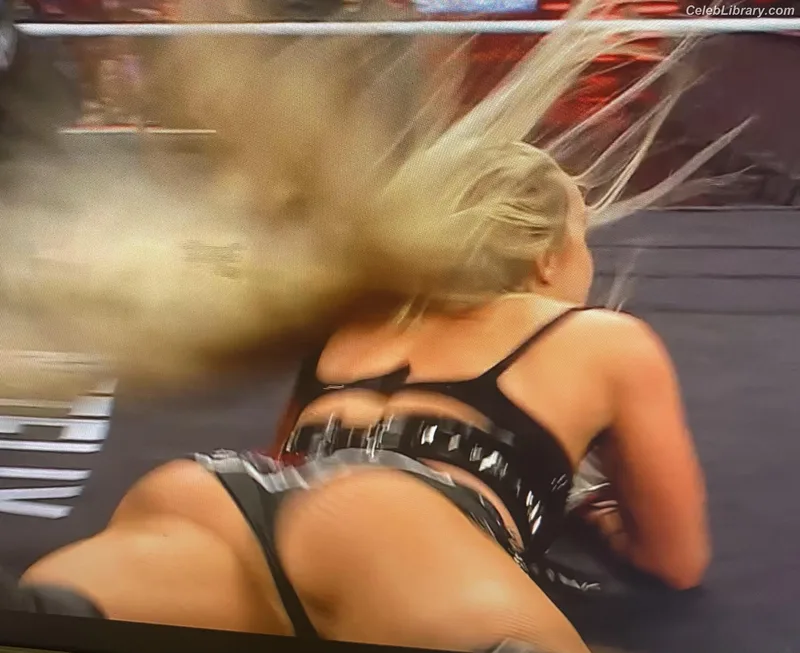 Liv Morgan photo 12 of 1800