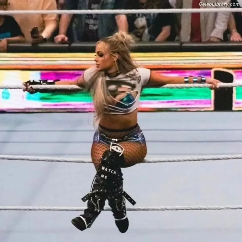 Liv Morgan photo 11 of 1800