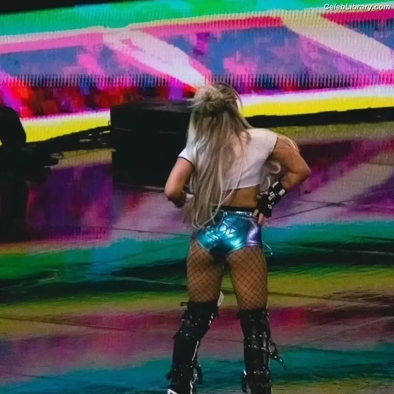 Liv Morgan photo 14 of 1800