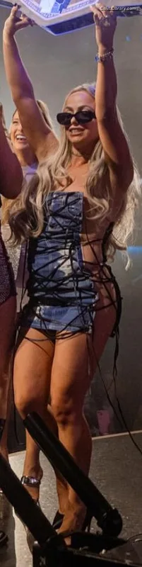 Liv Morgan photo 10 of 1800