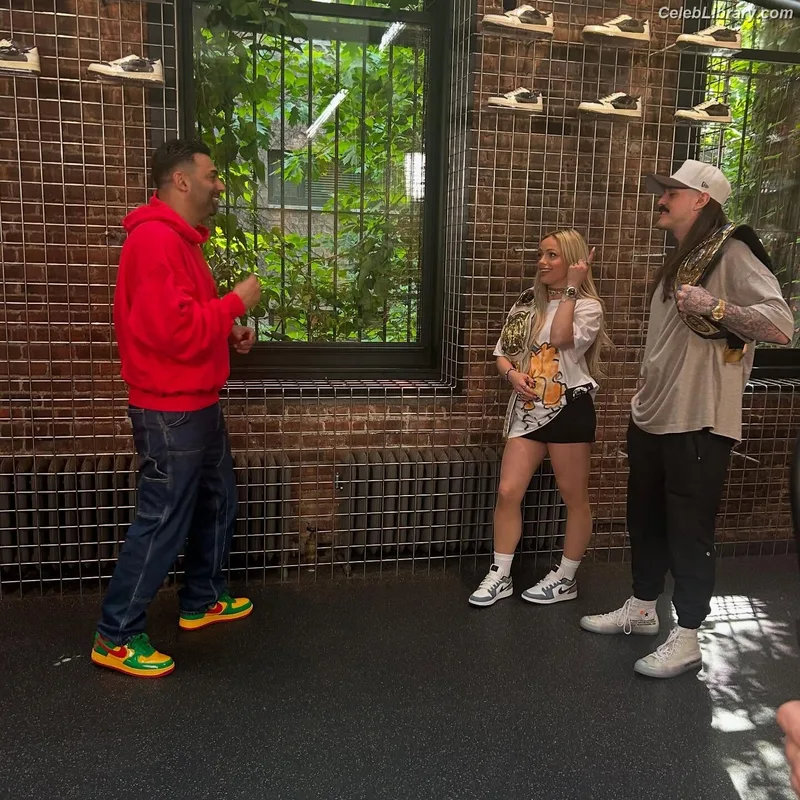 Liv Morgan photo 16 of 1800