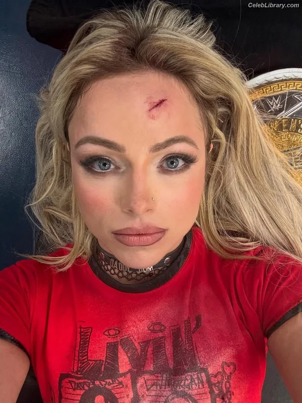 Liv Morgan photo 23 of 1800