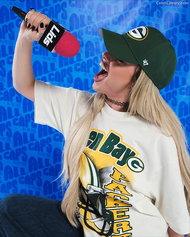 Liv Morgan photo 19 of 1800