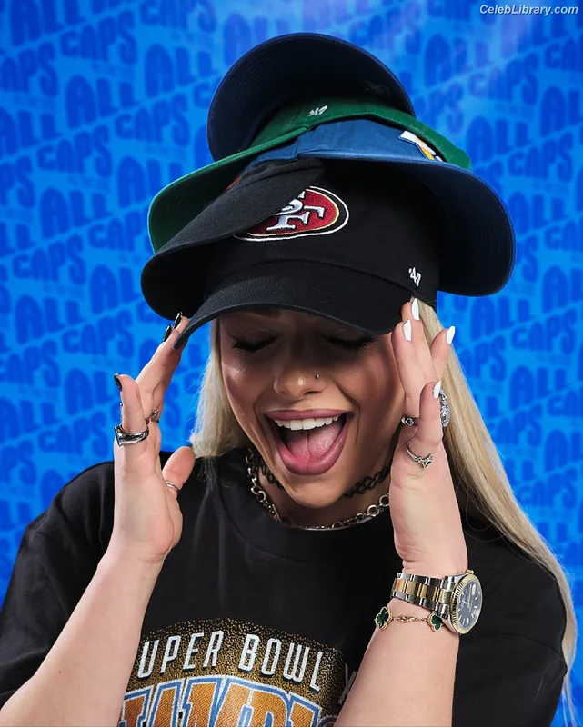 Liv Morgan photo 21 of 1800