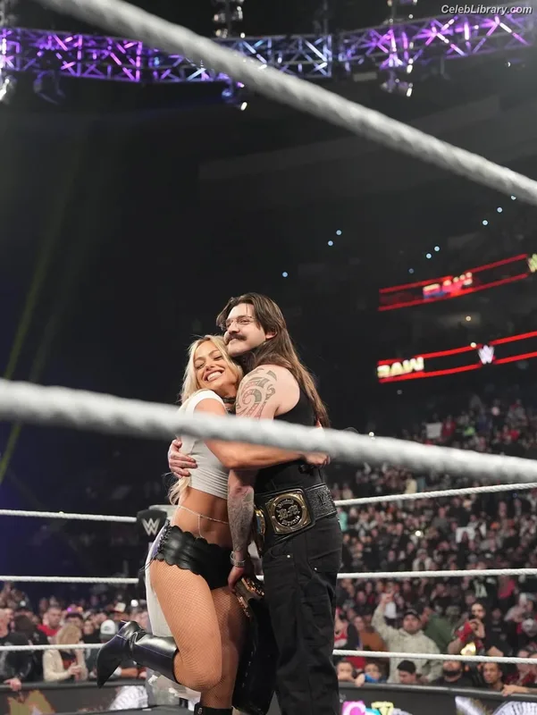 Liv Morgan photo 10 of 1800