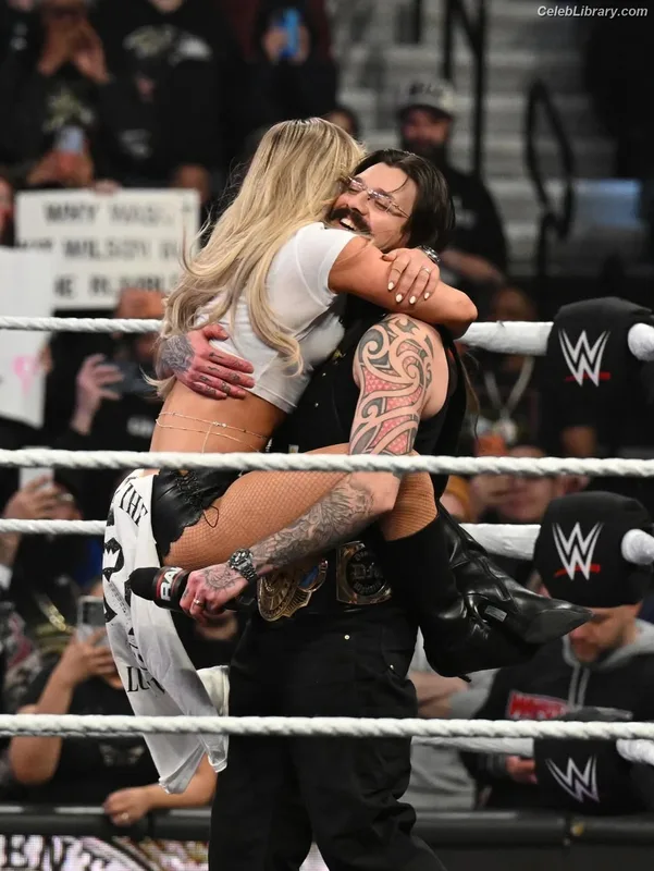 Liv Morgan photo 11 of 1800