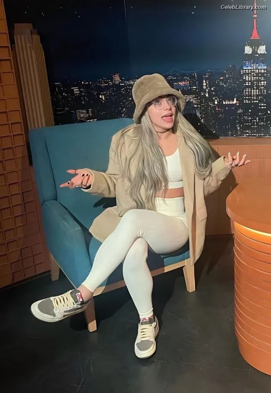 Liv Morgan photo 15 of 1800