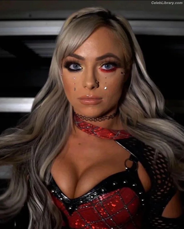 Liv Morgan photo 14 of 1800