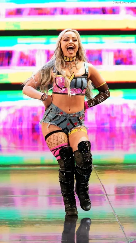 Liv Morgan photo 11 of 1800