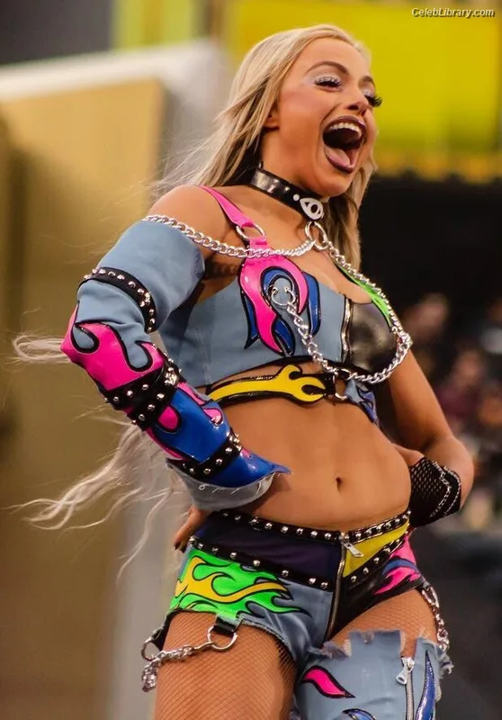 Liv Morgan photo 12 of 1800