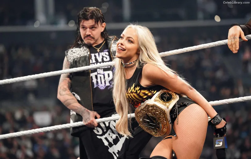 Liv Morgan photo 9 of 1800