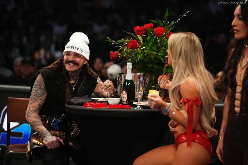 Liv Morgan photo 8 of 1800