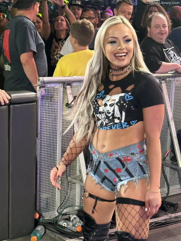Liv Morgan photo 18 of 1800