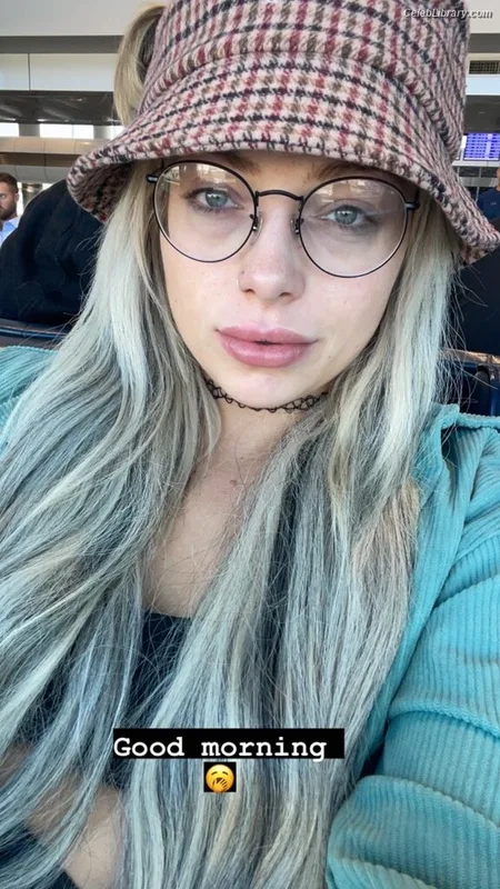 Liv Morgan photo 8 of 1800