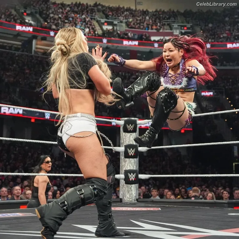Liv Morgan photo 10 of 1800