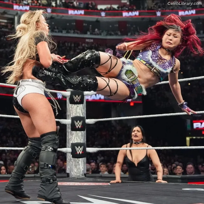 Liv Morgan photo 11 of 1800