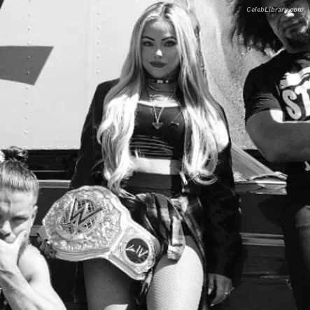 Liv Morgan photo 3 of 1800