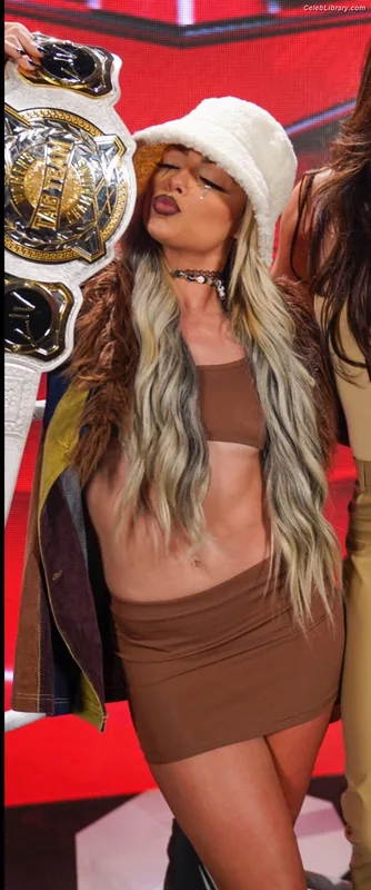 Liv Morgan photo 4 of 1800