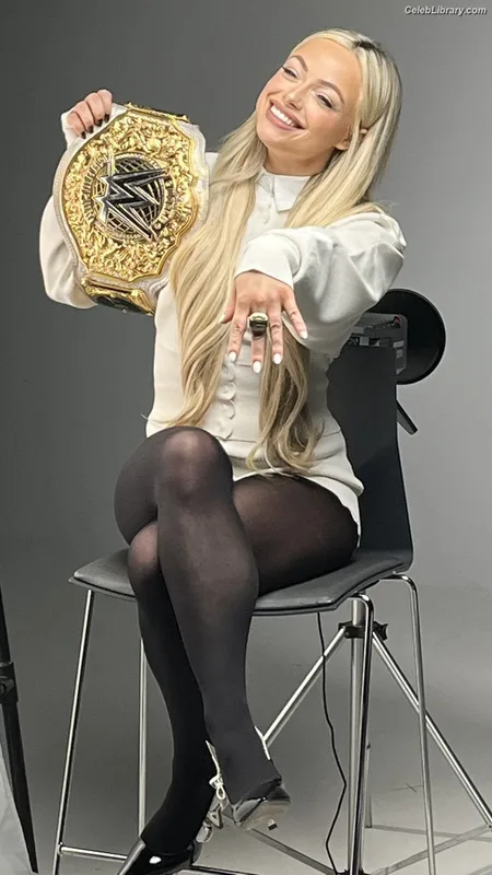 Liv Morgan photo 19 of 1800