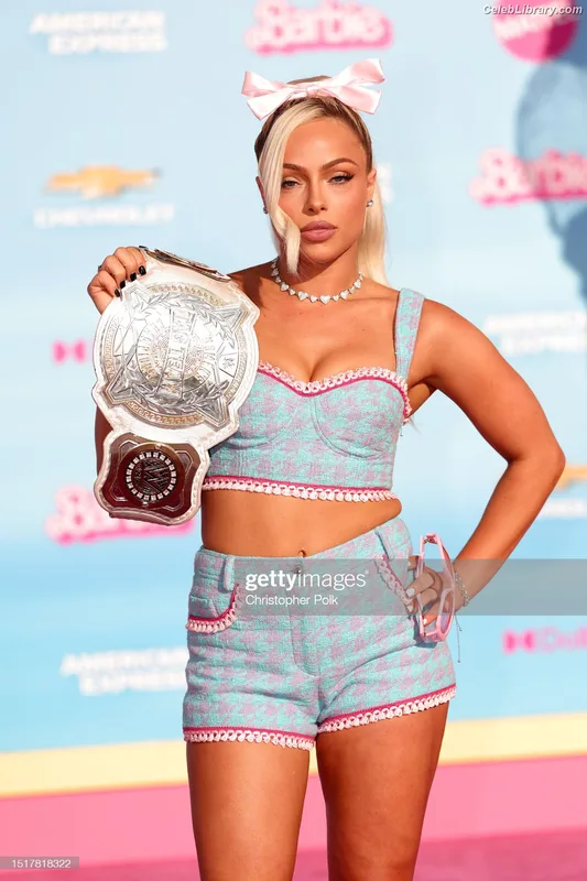 Liv Morgan photo 6 of 1800