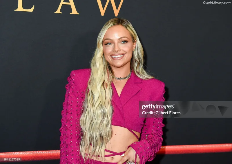 Liv Morgan photo 21 of 1800
