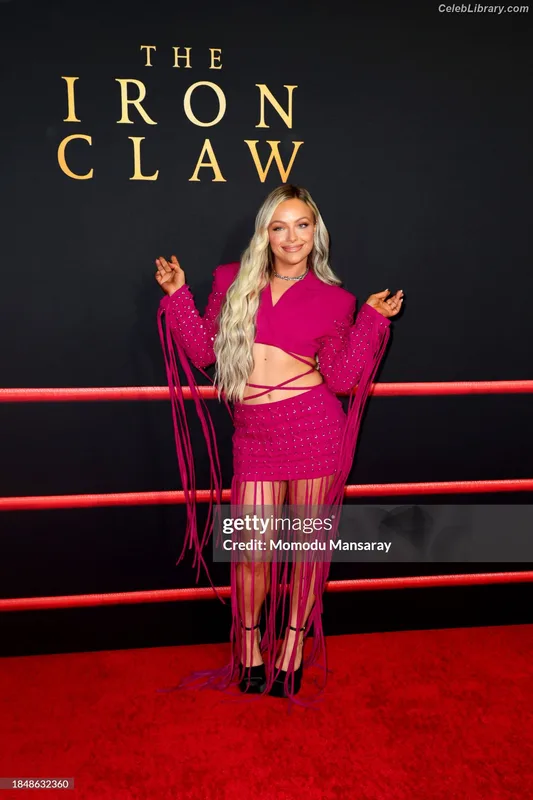Liv Morgan photo 24 of 1800