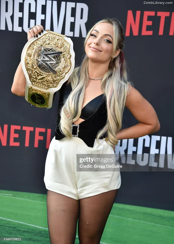 Liv Morgan photo 9 of 1800