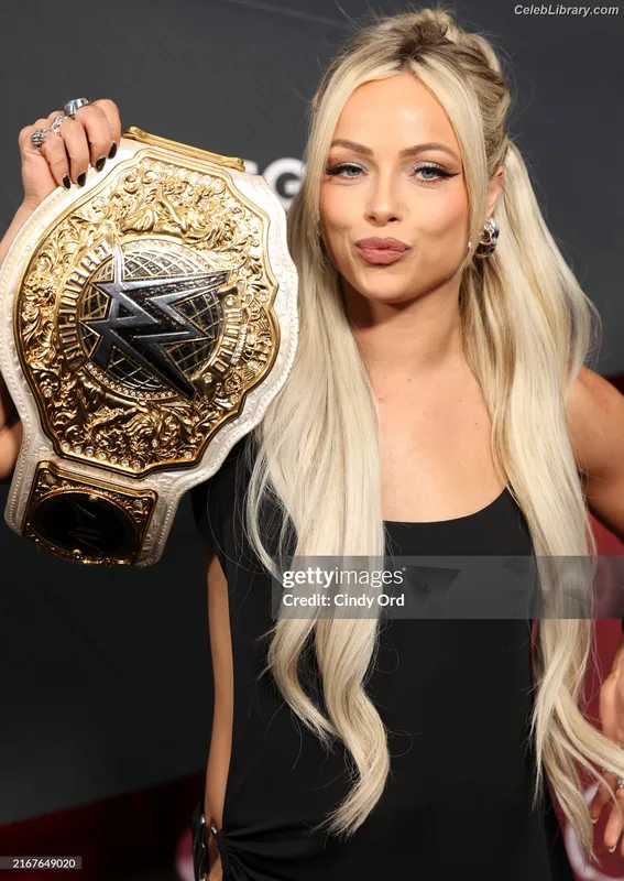 Liv Morgan photo 7 of 1800