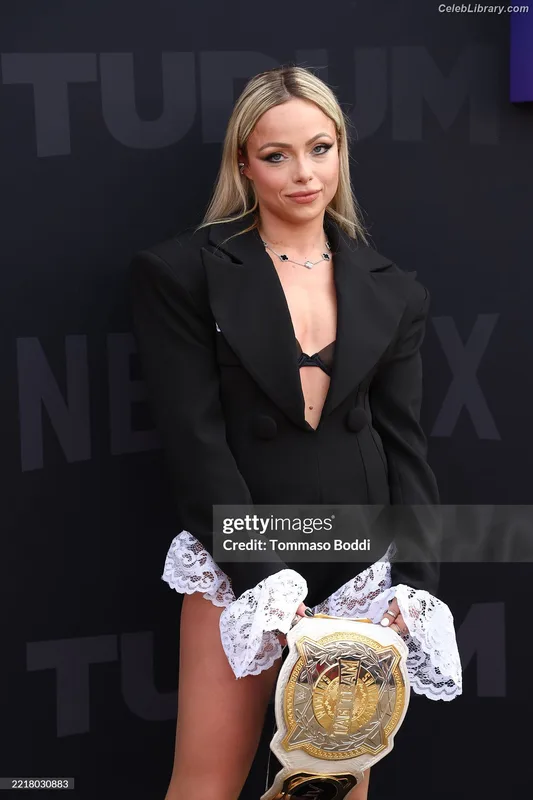 Liv Morgan photo 12 of 1800