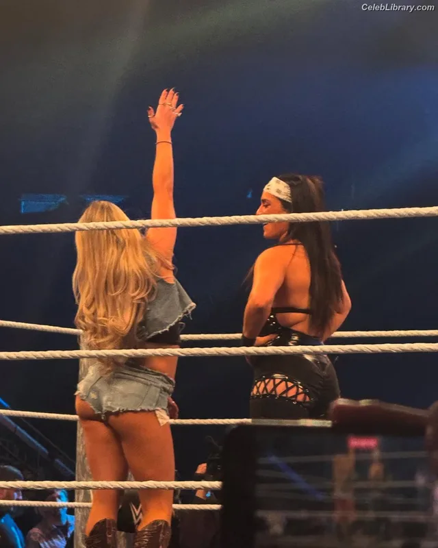 Liv Morgan photo 3 of 1800