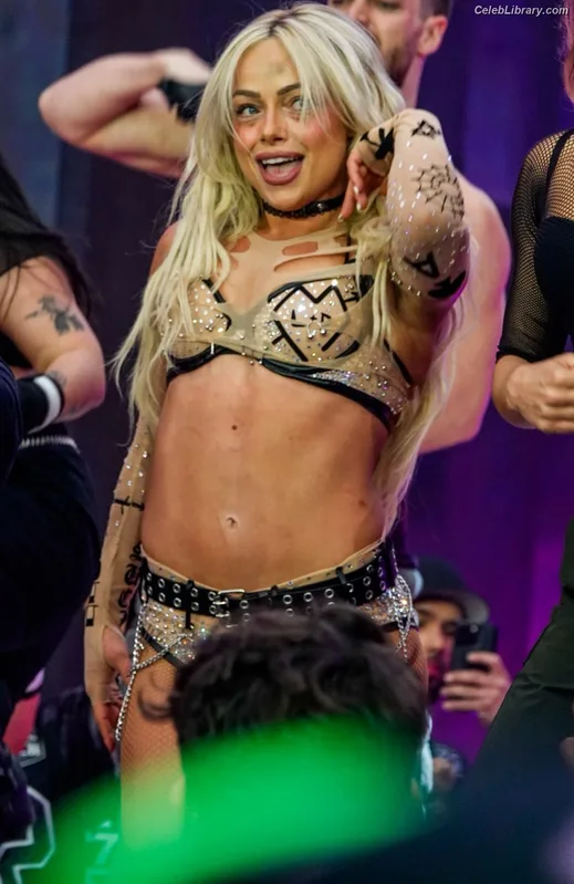 Liv Morgan photo 24 of 1800